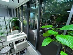 The Mezzo (D12), Retail #486332011